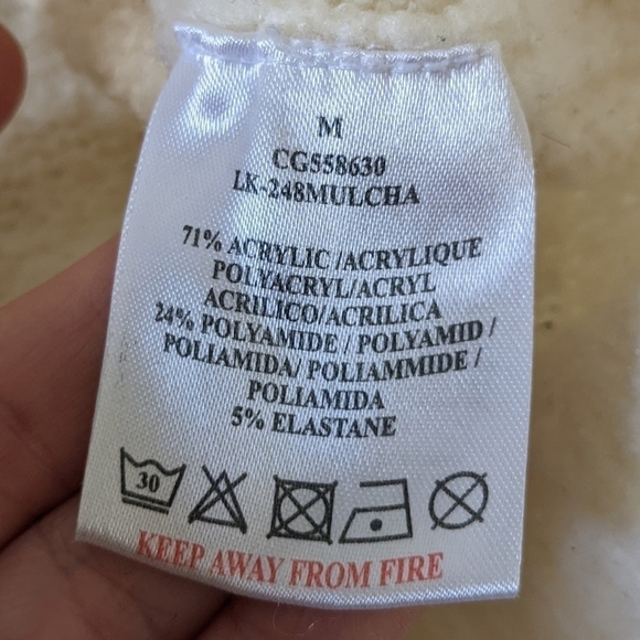 BRAVE Soul London Y2K Oversized Low V Neck Cream Sweater M - Picture 11 of 14